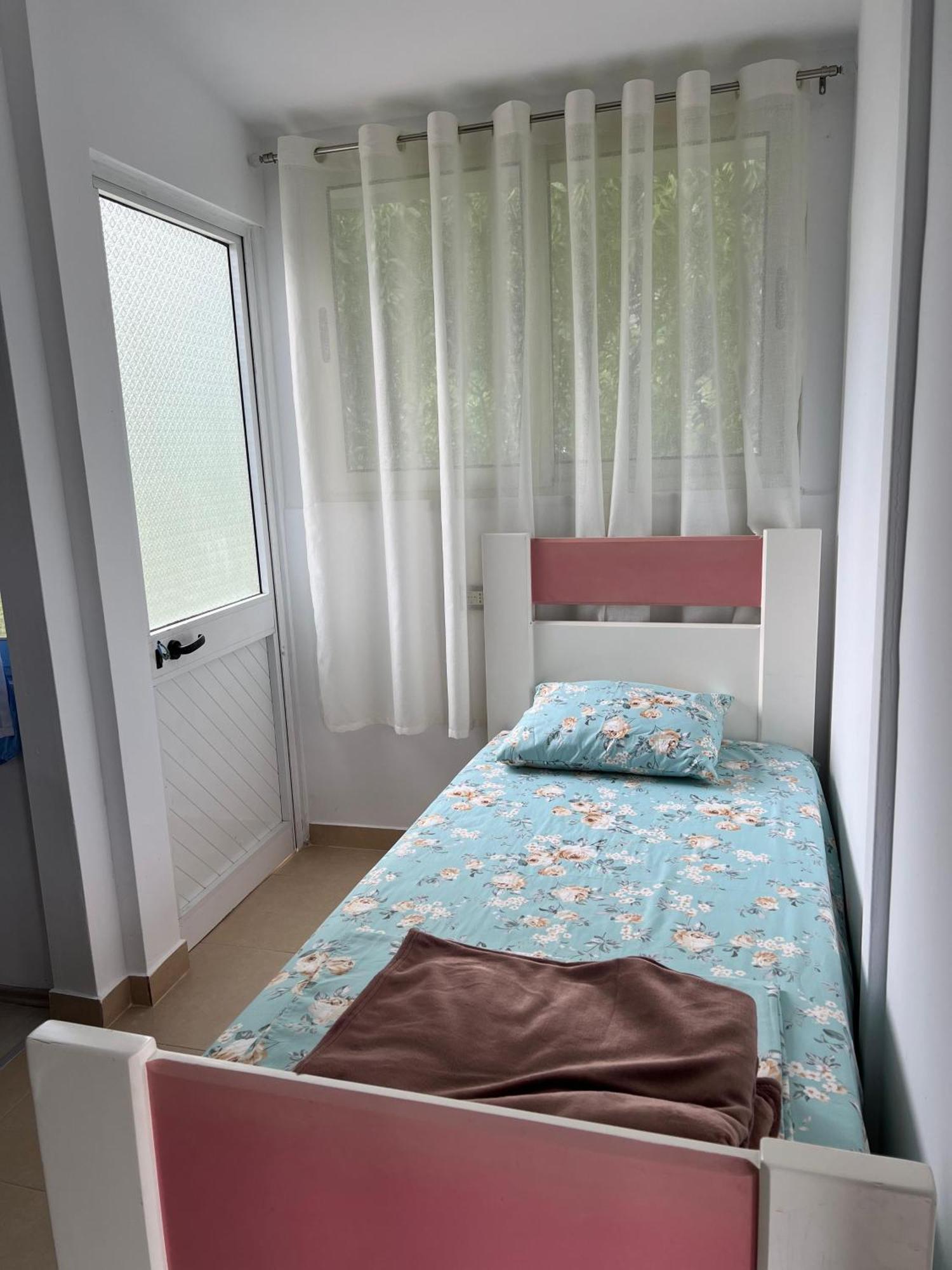 Ferienhaus Biku's In Rrjoll Baks-Rrjoll